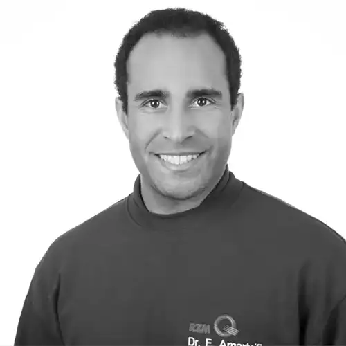 Dr. Med Erick Amarteifio